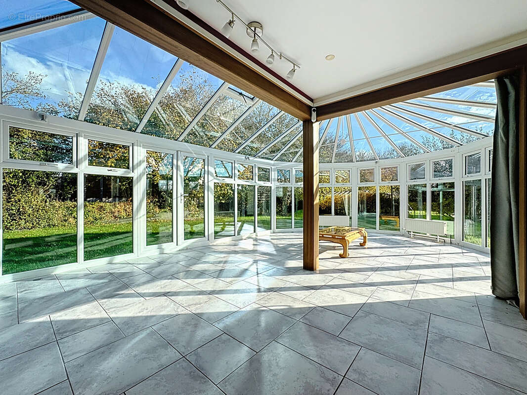 Maison à SAINT-GILLES