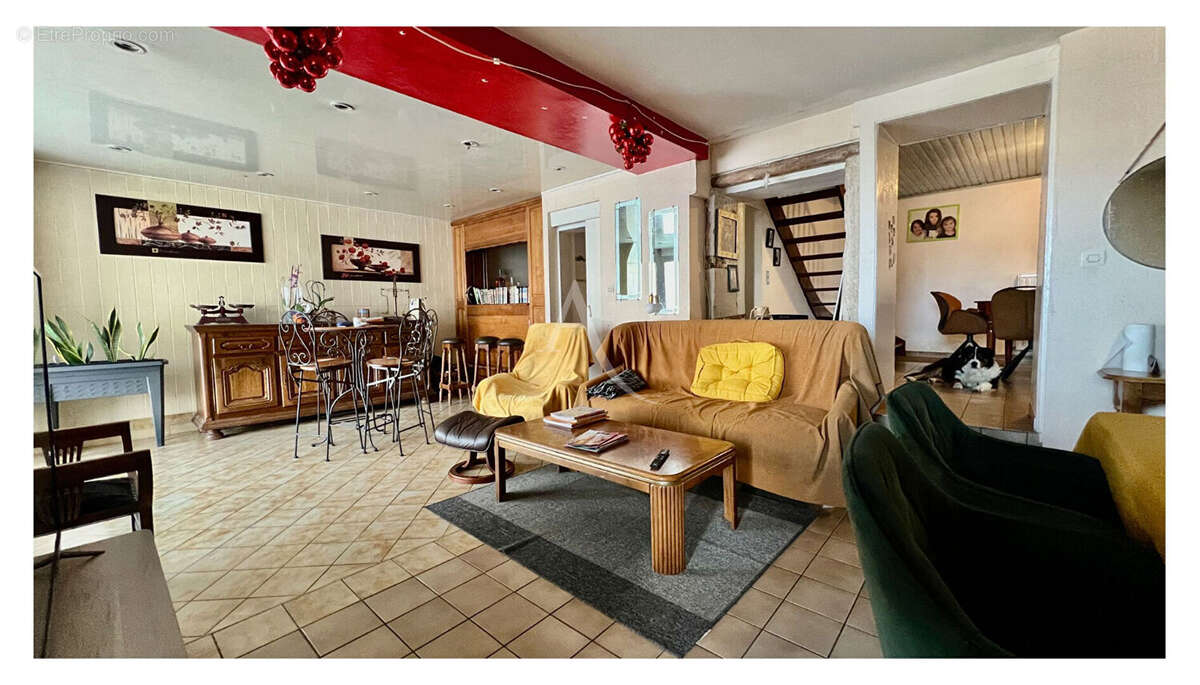 Appartement à GOLBEY