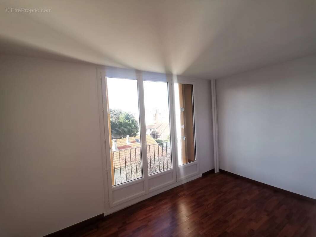 Appartement à VITRY-SUR-SEINE