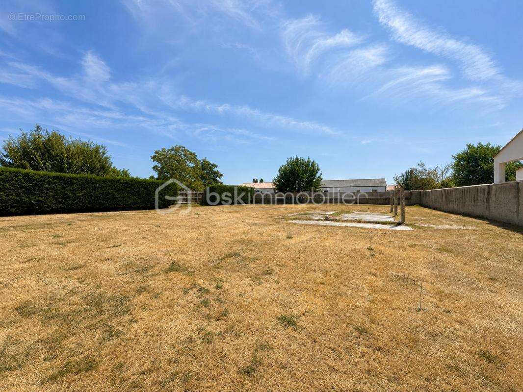 Plain-pied de 85m2 sur 2 000 m² de terrain constructible - photo 11