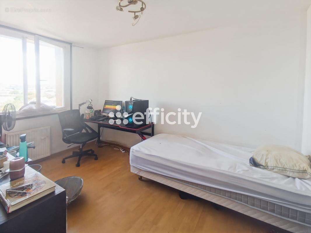 Appartement à LE PETIT-QUEVILLY