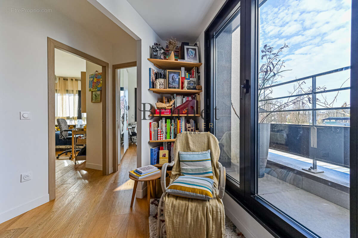 Appartement à SAINT-MAUR-DES-FOSSES