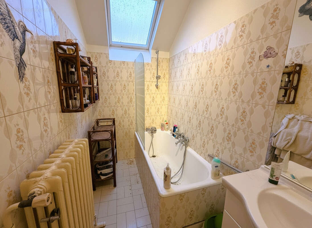 Appartement à MAINVILLIERS