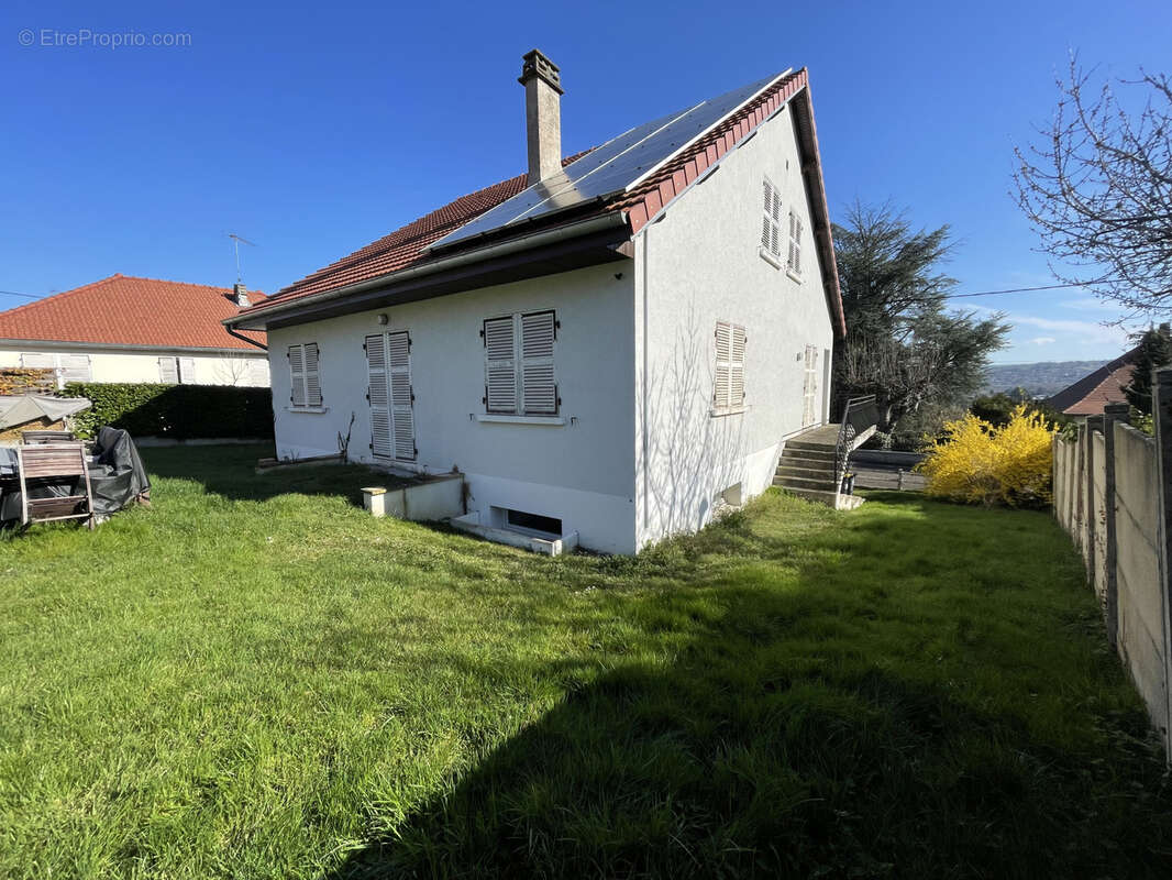 Maison à BELLERIVE-SUR-ALLIER