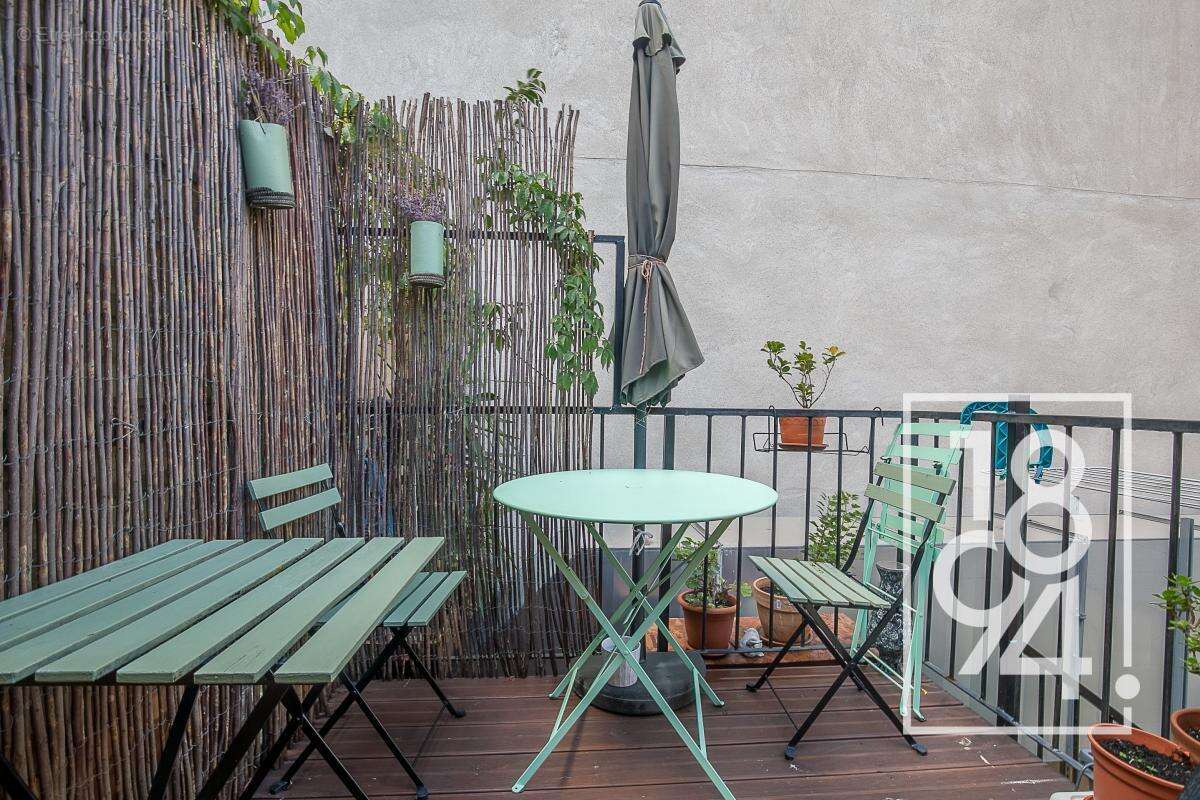 Appartement à MARSEILLE-6E