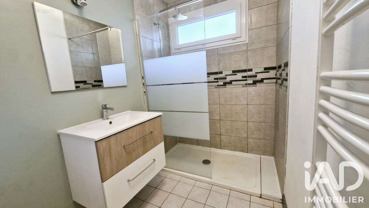Maison 80 m² à Favieres  - photo 9