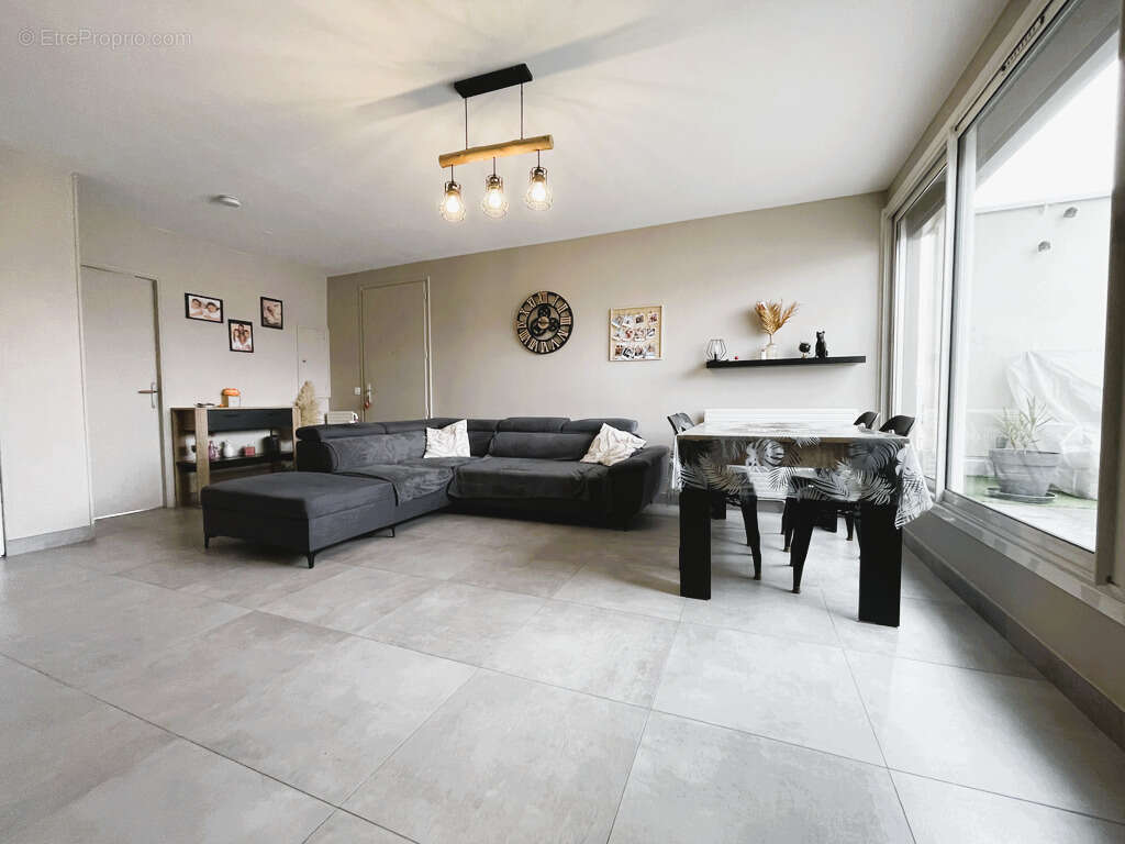 Appartement à VILLARD-BONNOT
