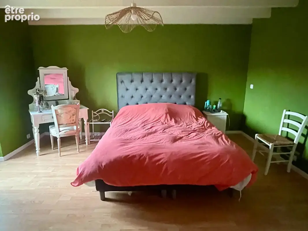 Maison 5 chambres, entièrement rénovée, non-mitoyenne, au calme, commerces à 5 minutes - photo 7