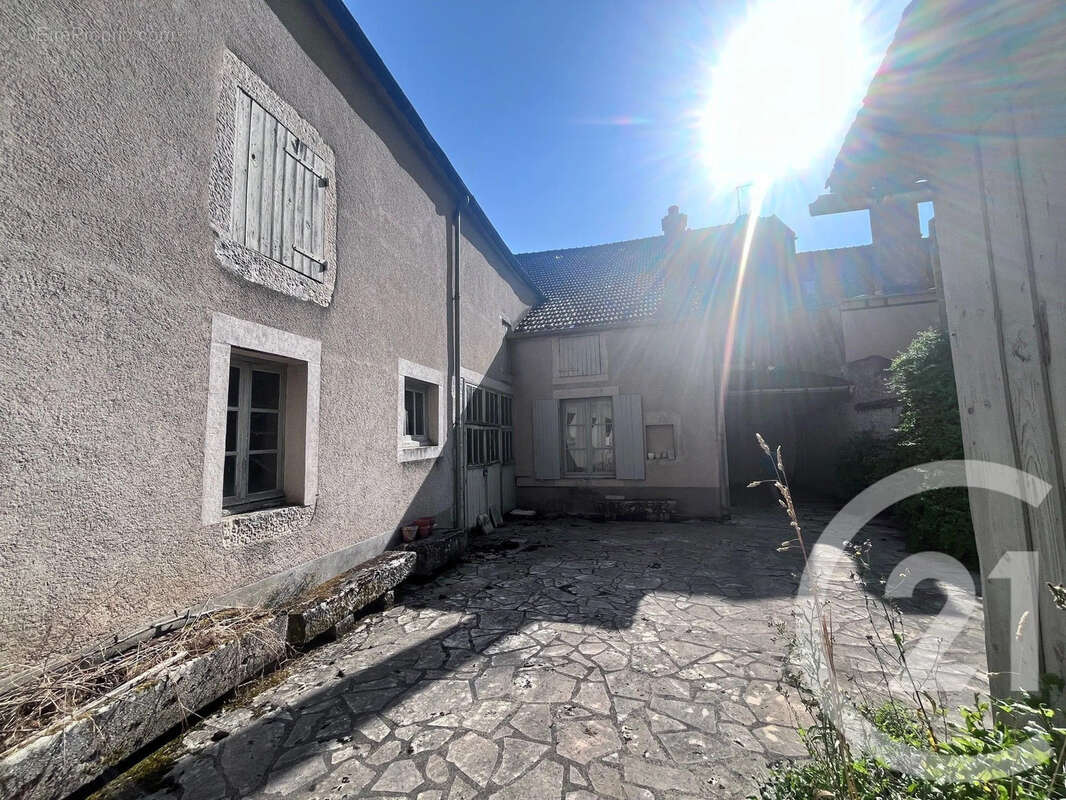 Maison 130 m² à Clamecy  - photo 15
