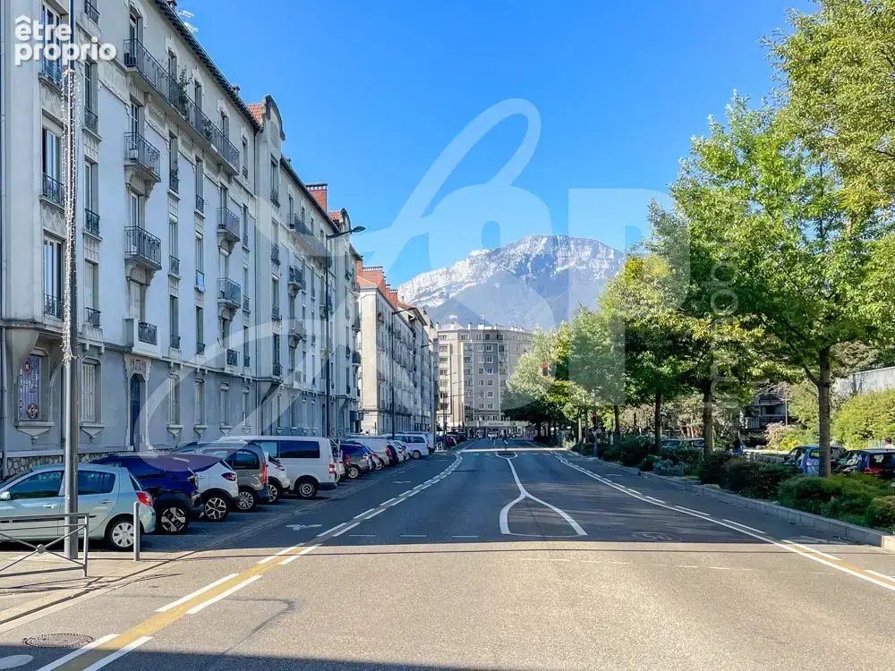 Appartement T3bis Duplex - Appartement à GRENOBLE