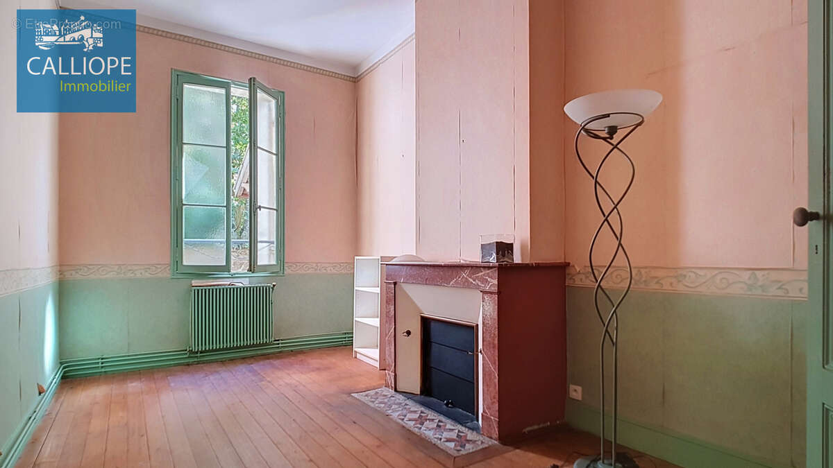 Maison à CANTENAC
