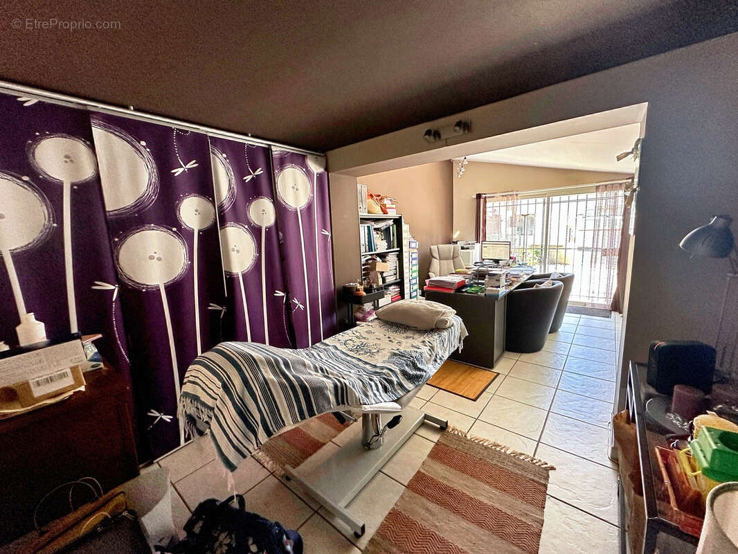 Maison à VILLENEUVE-LA-RIVIERE