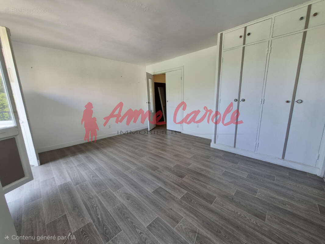 Appartement à LE PERREUX-SUR-MARNE