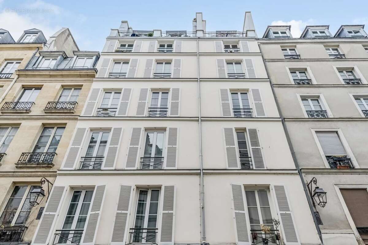 Appartement à PARIS-4E