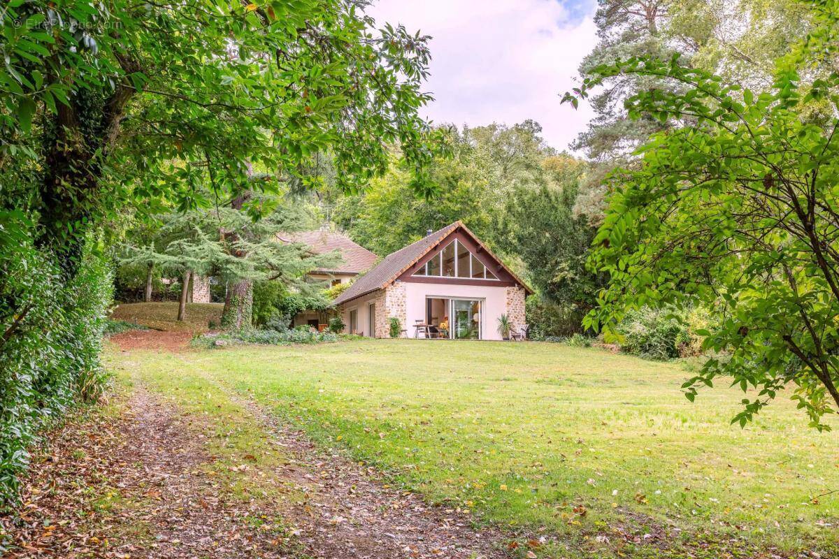 Maison à GIF-SUR-YVETTE