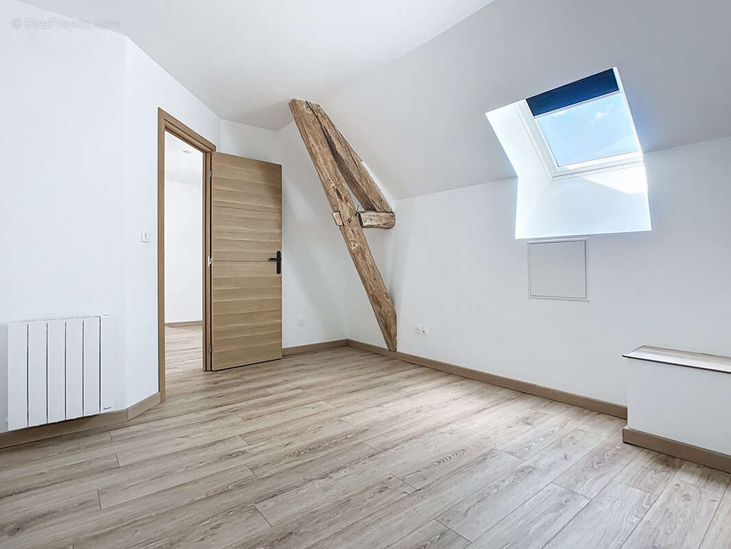 Maison à MONTMIRAIL