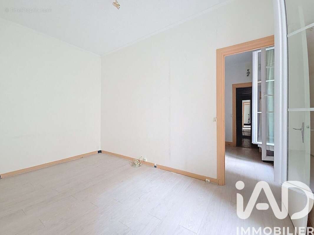 Photo 9 - Appartement à PARIS-18E