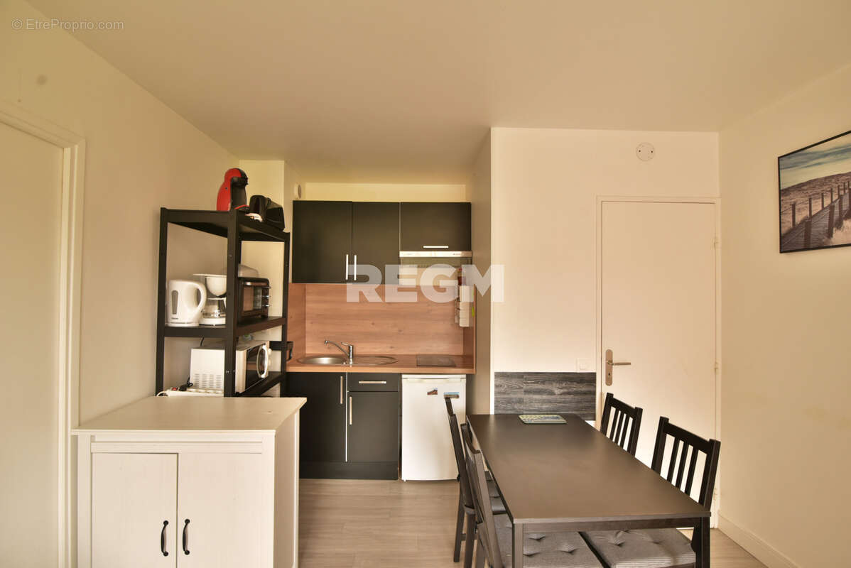 Appartement à COURSEULLES-SUR-MER