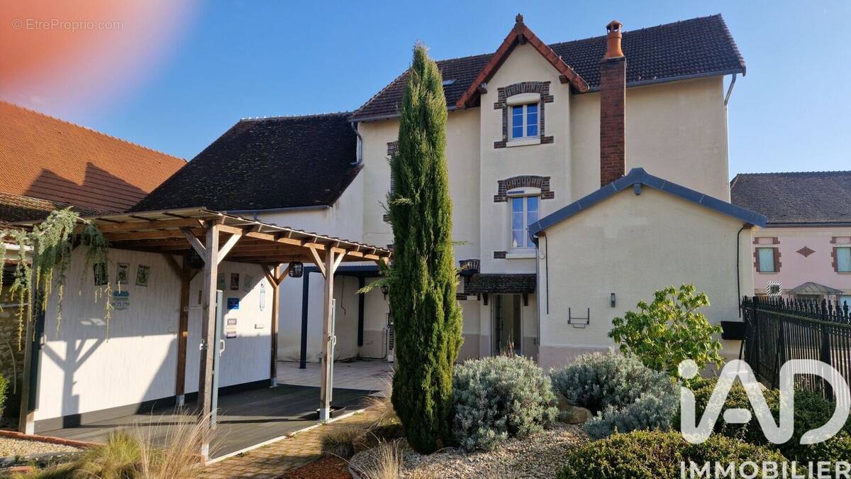 Photo 1 - Maison à NEUVY-SAUTOUR