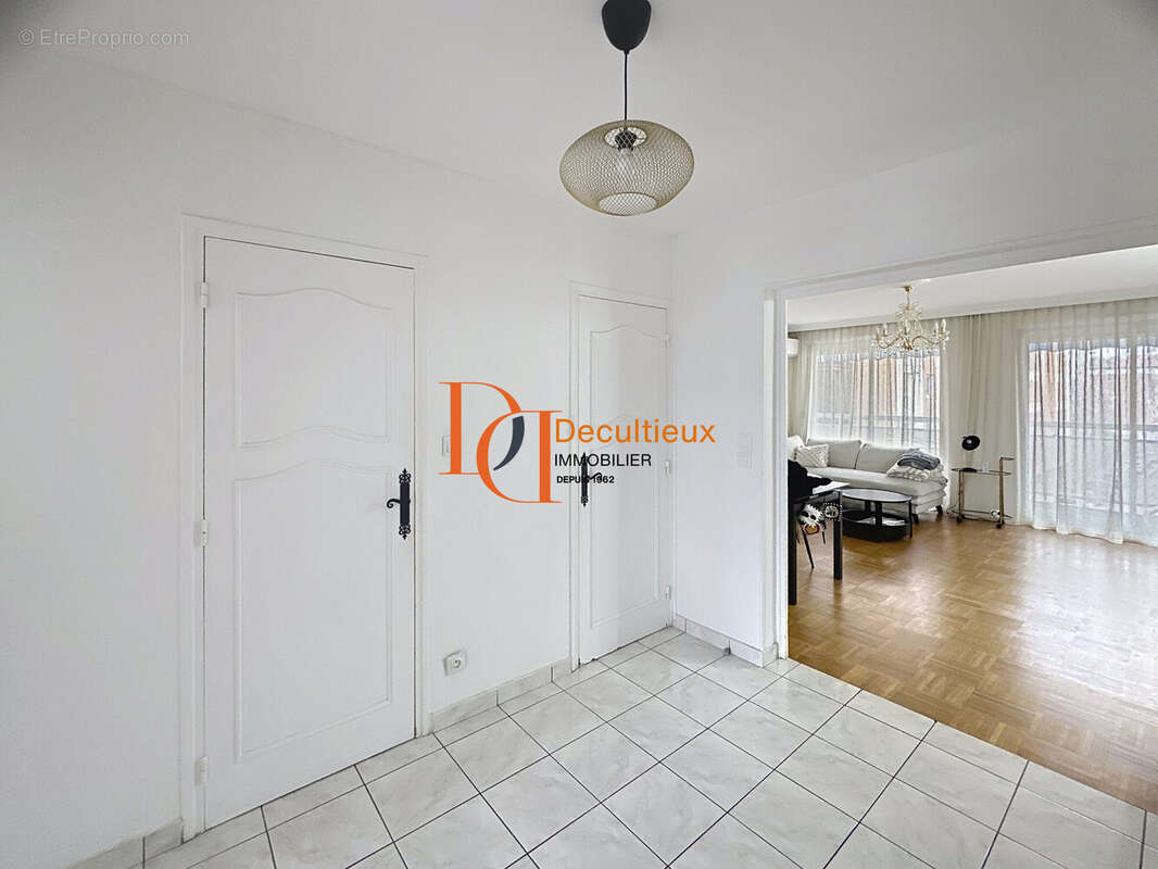Appartement à VILLEURBANNE