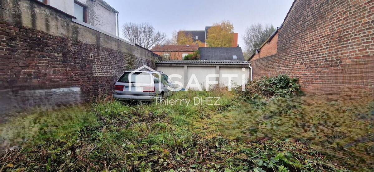 Photo 1 - Terrain à WATTRELOS