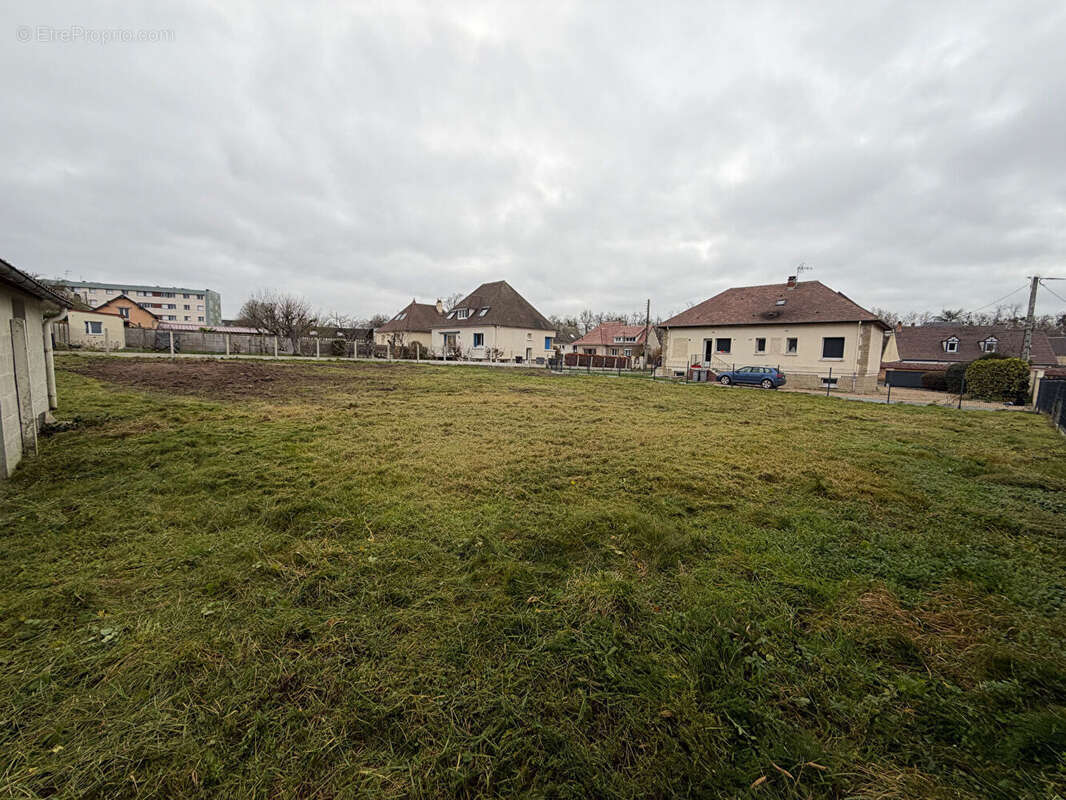 Terrain Conches En Ouche 1000 m2 - photo 3