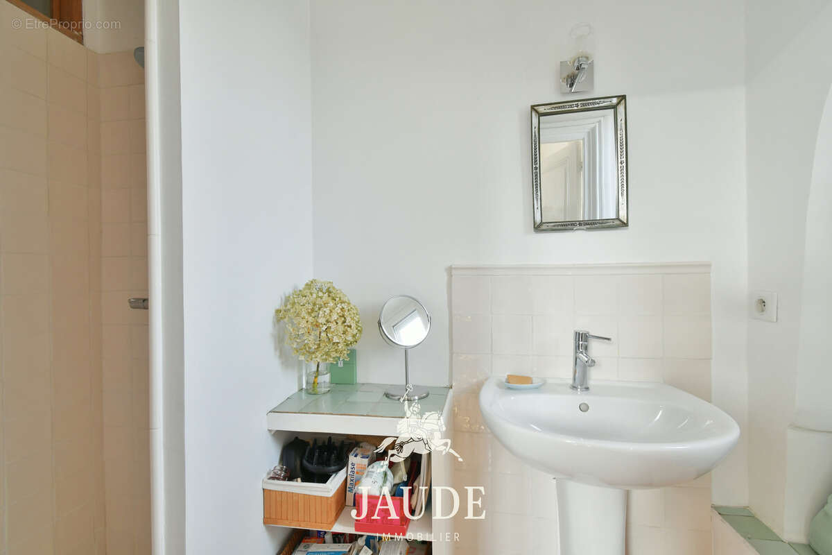 Appartement à CHAMALIERES