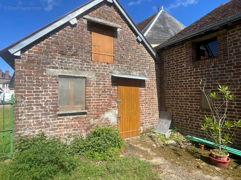 Maison à LA BAZOCHE-GOUET