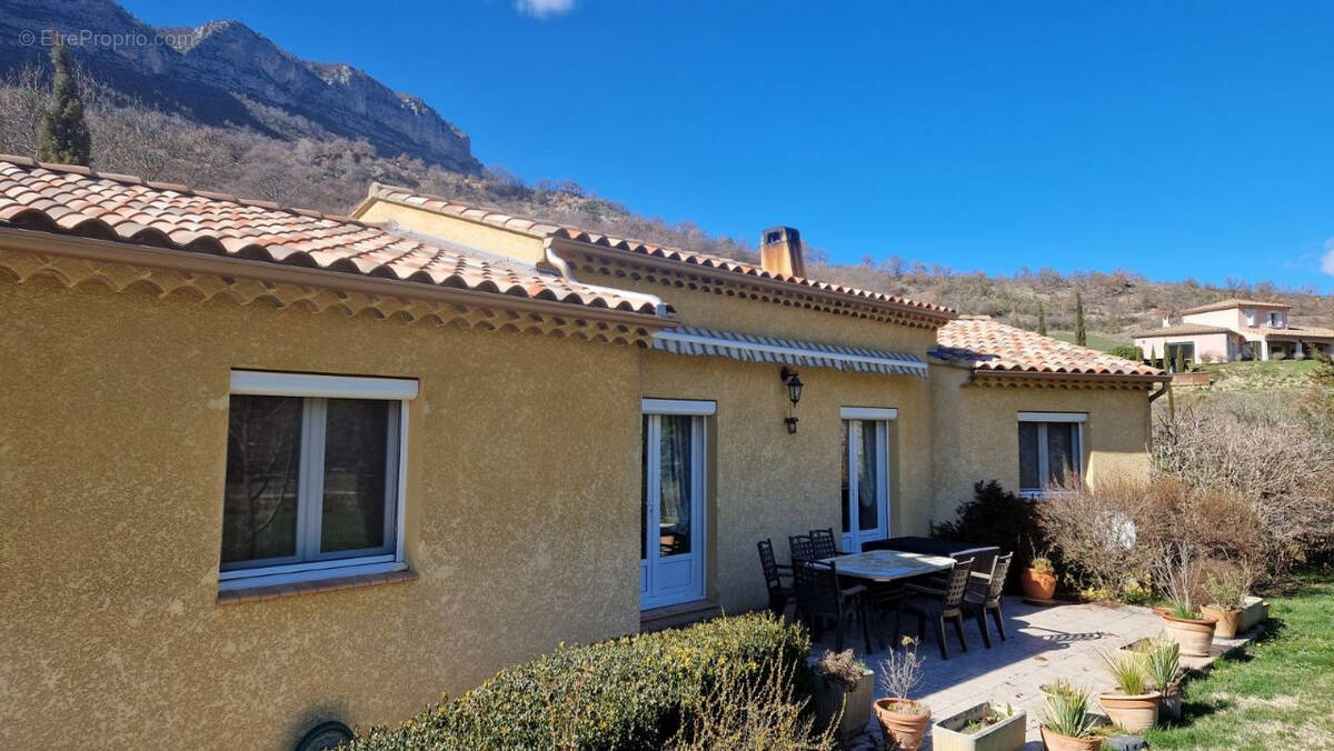 Maison à REMUZAT