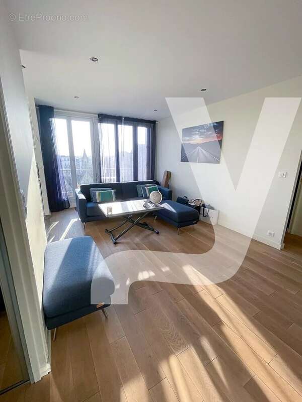 Appartement à PARIS-20E