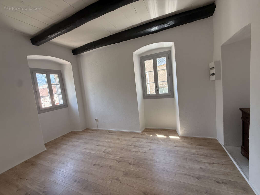 Maison de village t5 entierement  restauree - photo 4