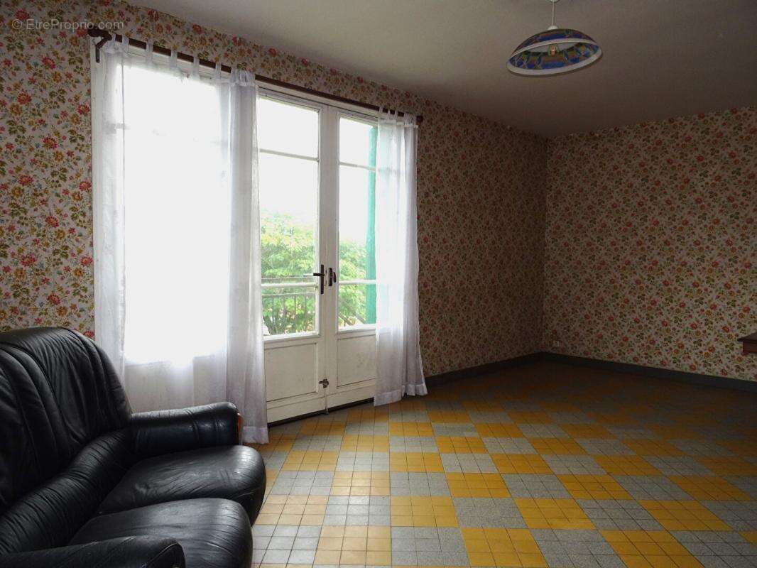 Maison à SAINTE-COLOMBE