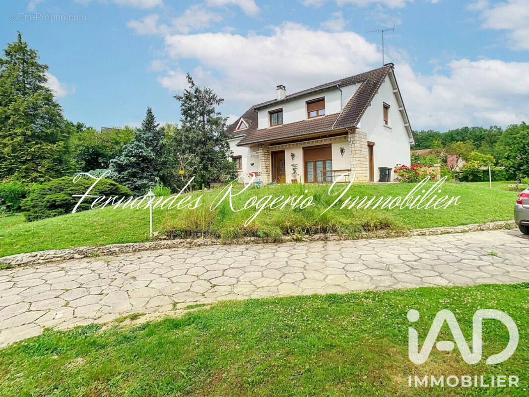 Photo 1 - Maison à AULNAY-LA-RIVIERE