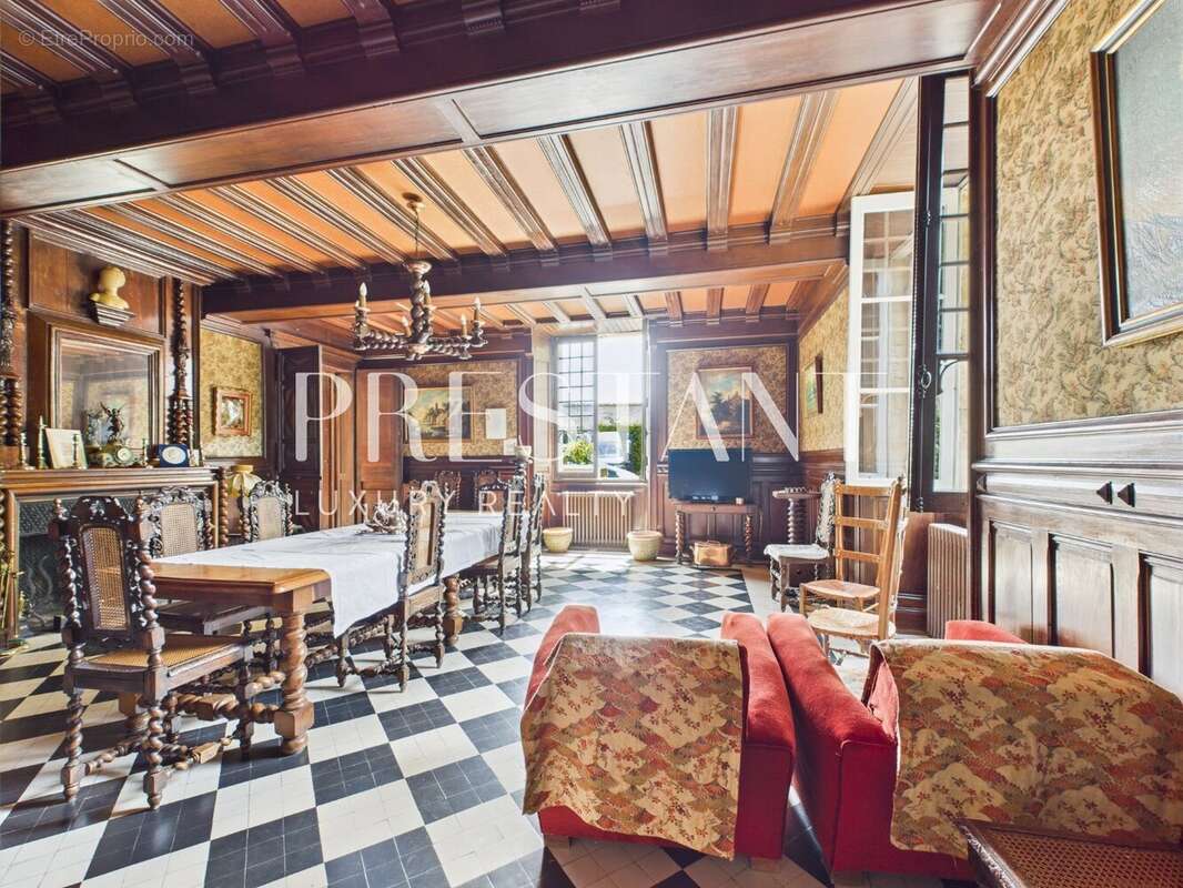 Maison à SAINT-LOUBES