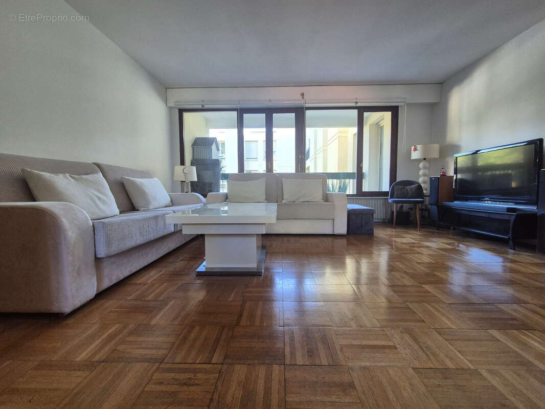 Appartement à BAGNEUX