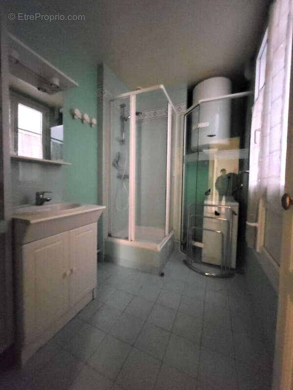Appartement à PARIS-10E