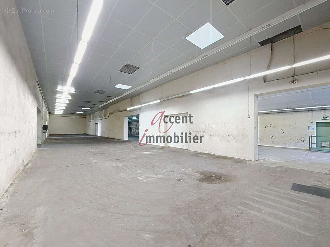 Commerce à SAINT-ANDIOL