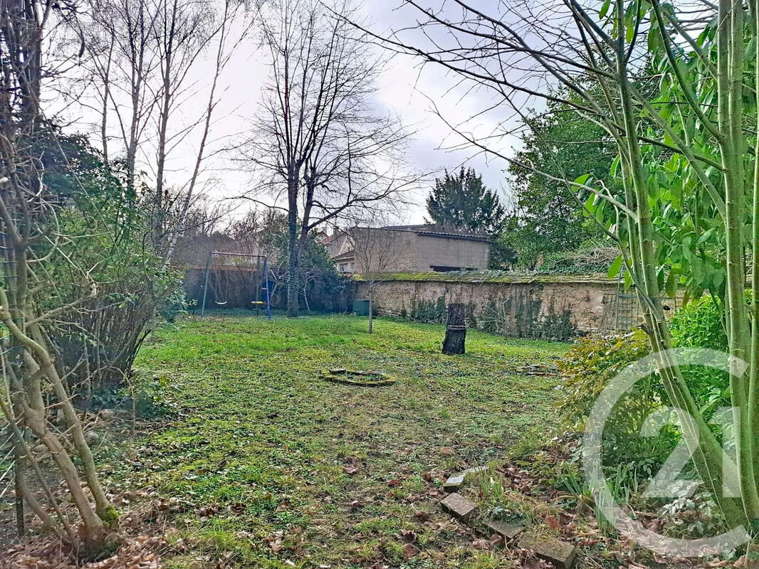 Maison à DAMMARIE-LES-LYS