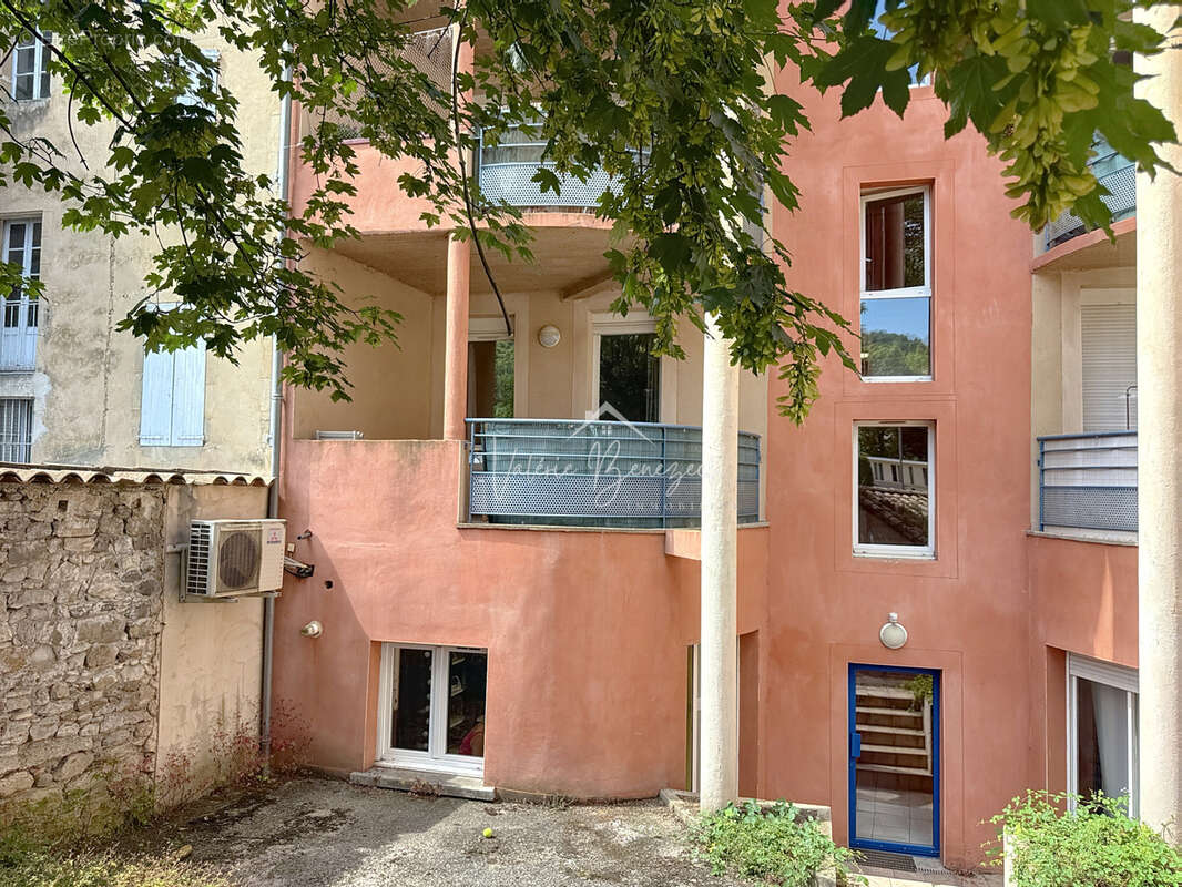 Appartement à SAINT-AFFRIQUE