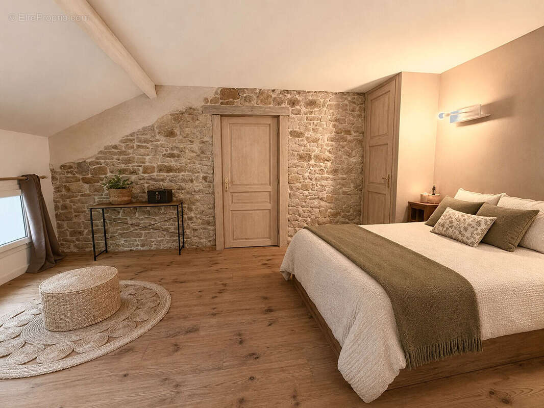 Maison à NANTUA