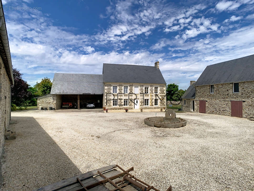 Maison à VILLERS-BOCAGE