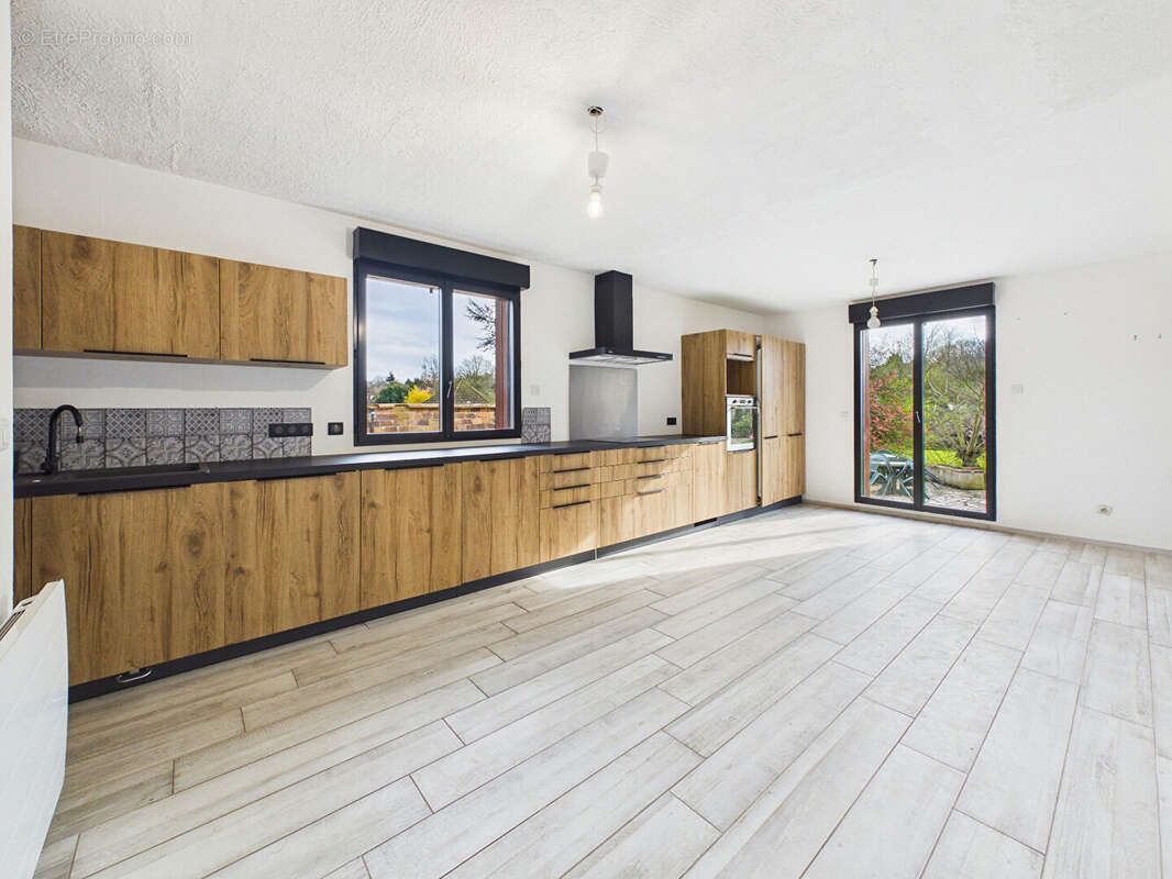 Maison à NOGENT-LE-ROI