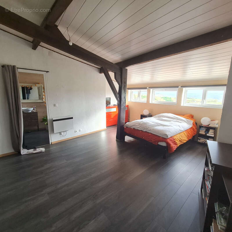 Maison à BOURG-SAINT-BERNARD