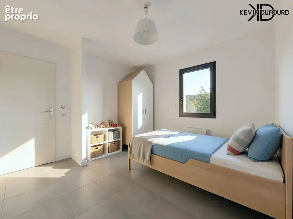 Maison 5 pièces 91 m² à vendre à Vesseaux (07200) - photo 5