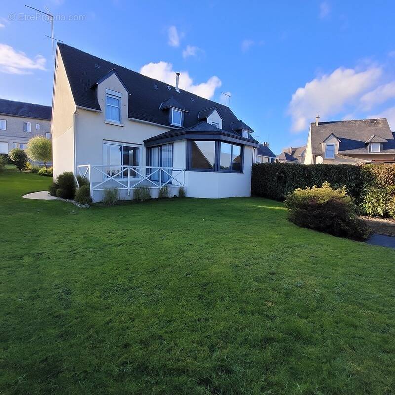 Maison à QUEVERT