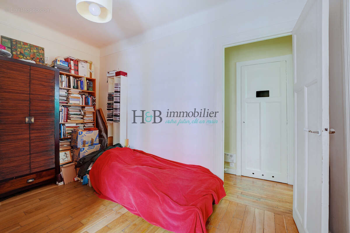 Appartement à PARIS-11E