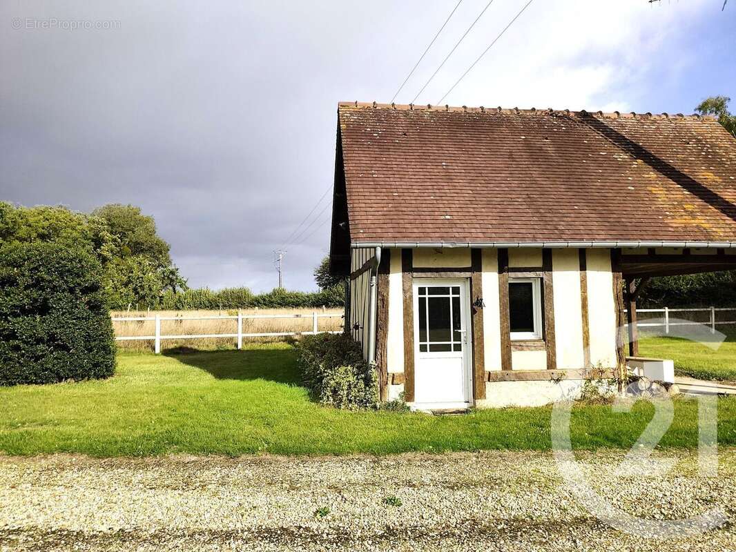 Maison à BEAUMONT-LE-ROGER