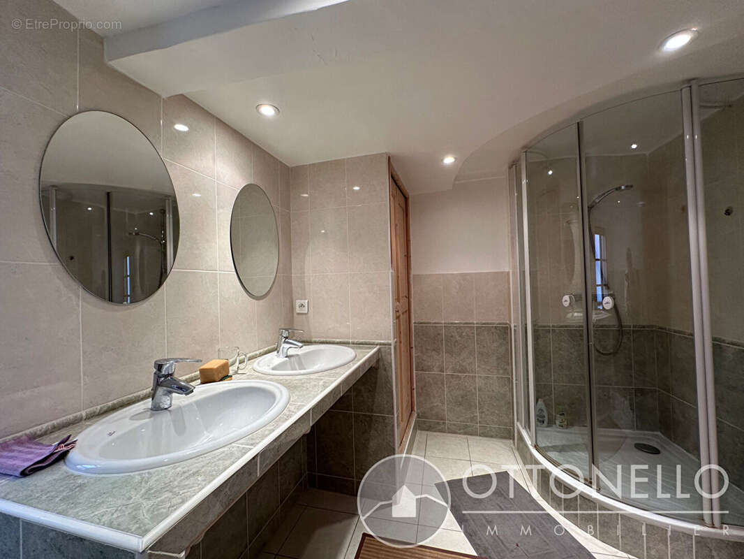 Maison Roquebrune Sur Argens 4 pièces 95,60 m2 avec terrasse et cave - photo 6