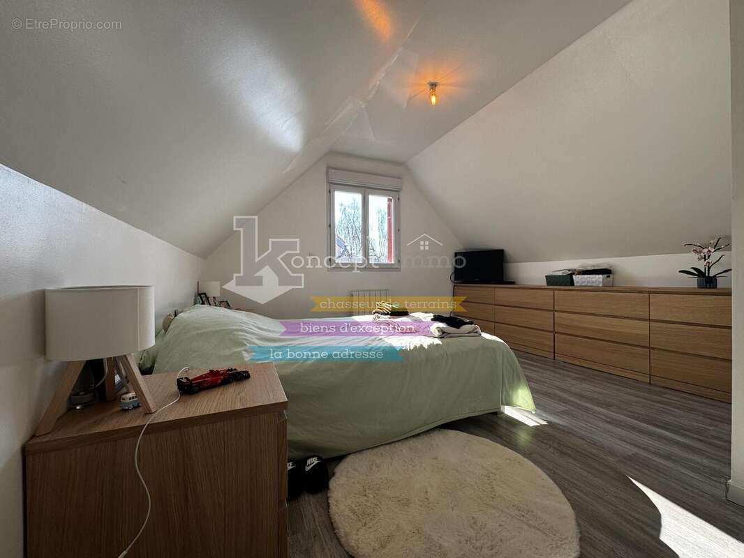 n°7 - Appartement à FONTAINE-SAINT-LUCIEN