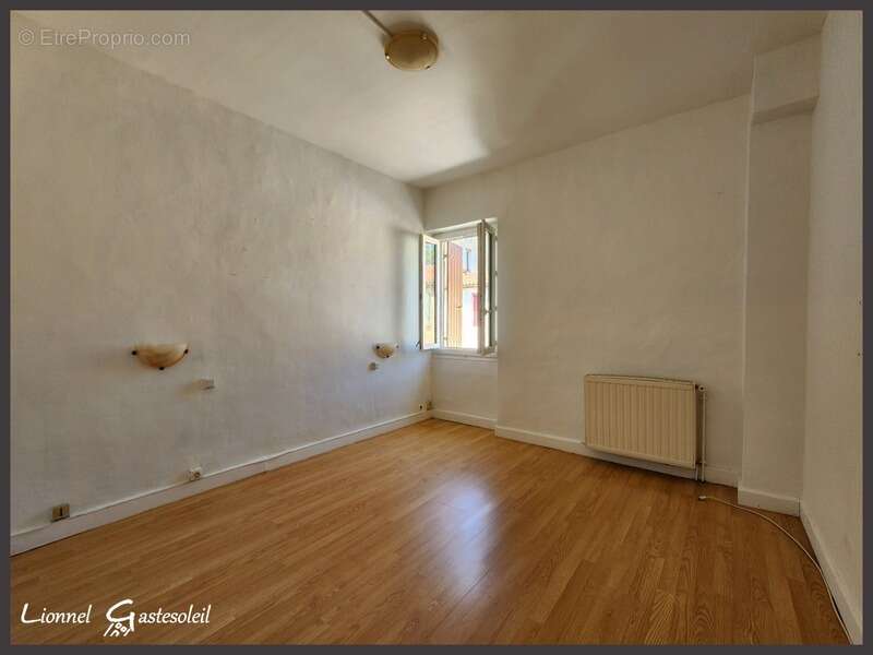 Maison à vendre 4 chambres avec jardin, parking sur la commune de Pineuilh proche de Sainte Foy la Grande (33) - photo 11